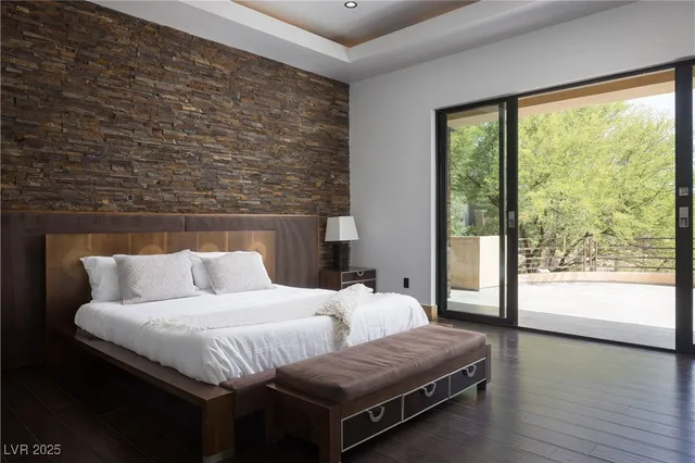 $6,750,000 | 17 Soaring Bird Court, Las Vegas, NV 89135