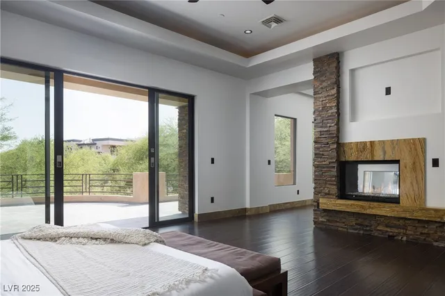 $6,750,000 | 17 Soaring Bird Court, Las Vegas, NV 89135