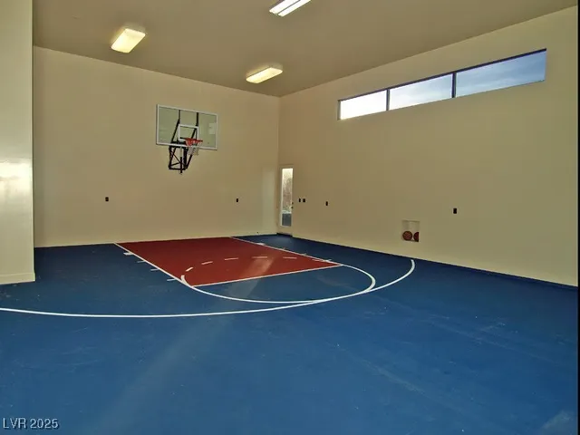 $6,750,000 | 17 Soaring Bird Court, Las Vegas, NV 89135