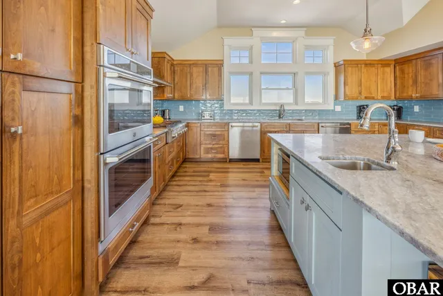 $2,950,000 | 57349 Lighthouse Road, Hatteras, NC 27943