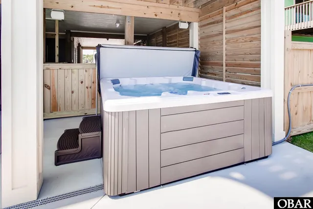 $2,950,000 | 57349 Lighthouse Road, Hatteras, NC 27943