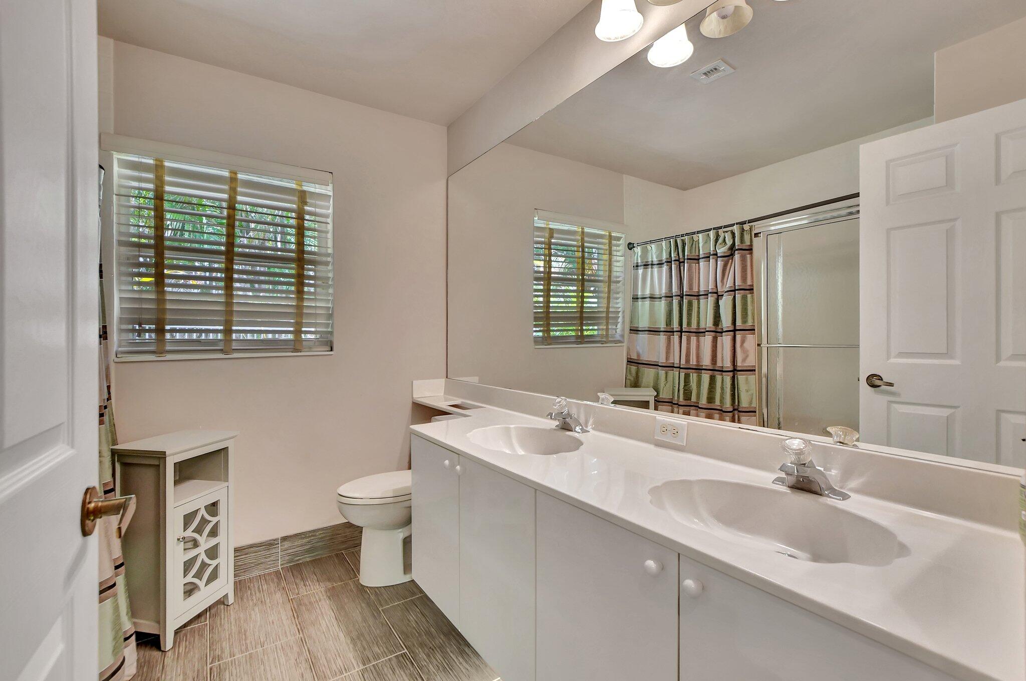 20219 Ocean Key Drive Boca Raton, FL 33498 - Photo 23 of 56 24-web-or-mls-DSC_1526