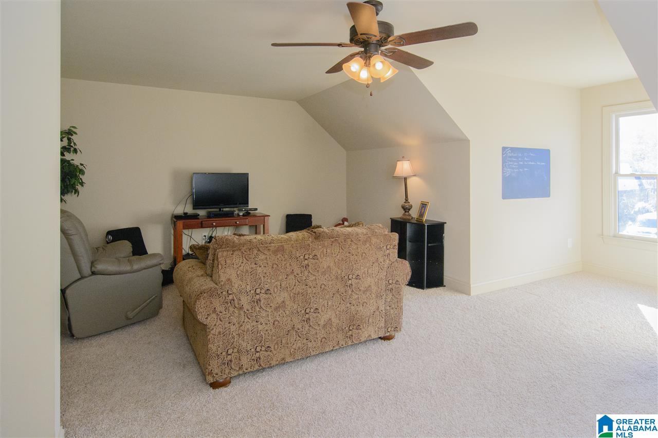 218 Dunrobin Cove Pelham, AL 35124 - Photo 39 of 47