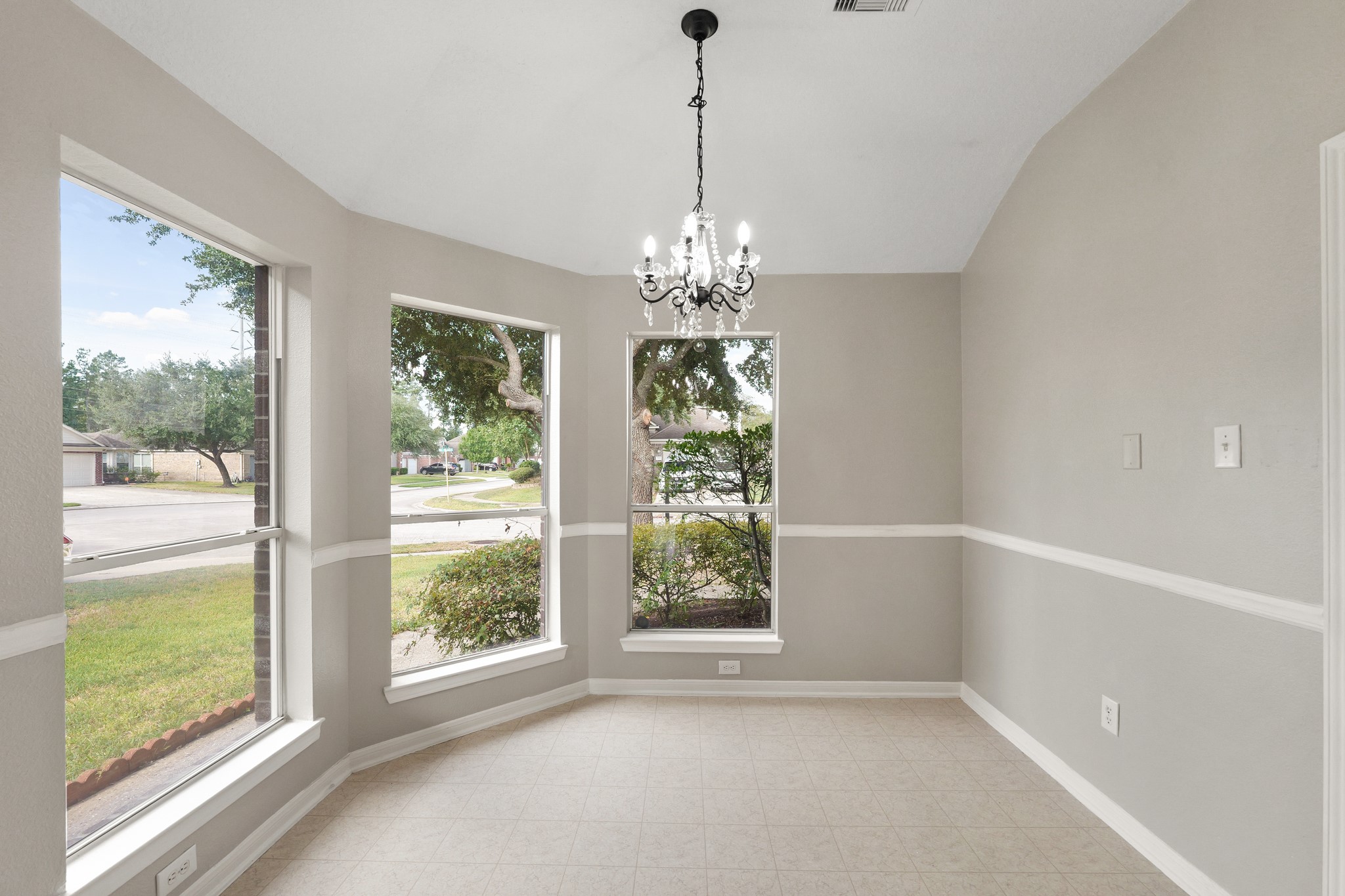 20410 Fall Foliage Drive Humble, TX 77338 - Photo 4 of 35 a view of a room with window wooden floor and front door