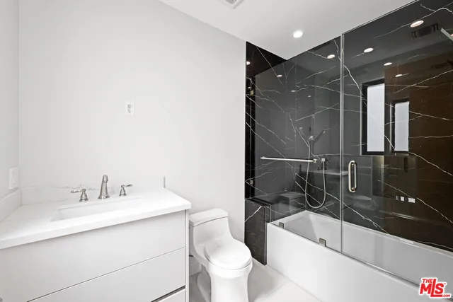 $29,900 | 213 North Palm Drive, Beverly Hills, CA 90210