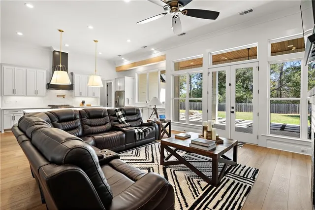 $680,000 | 3009 Hidden Cove Lane, Madisonville, LA 70447