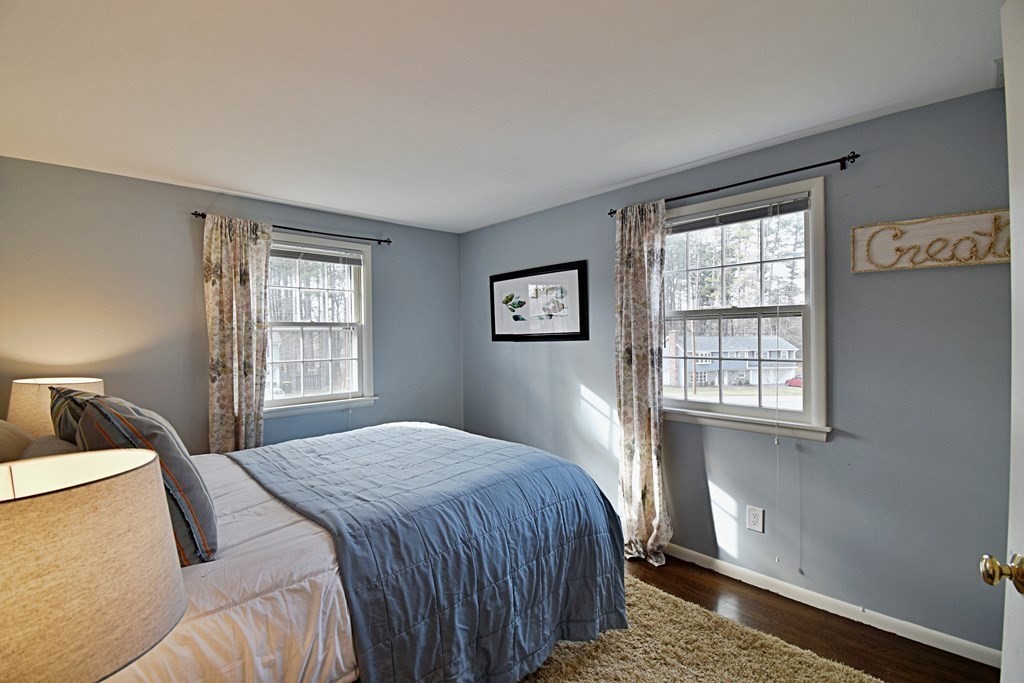 41 Ledgewood Road Framingham, MA 01701 - Photo 19 of 42