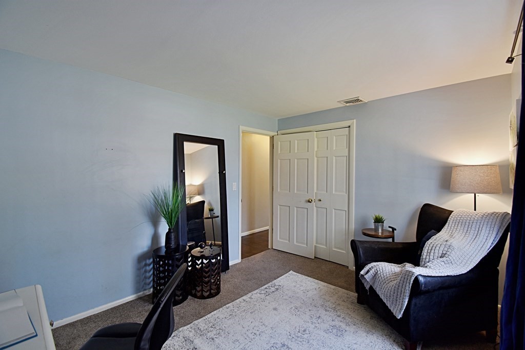 41 Ledgewood Road Framingham, MA 01701 - Photo 24 of 42