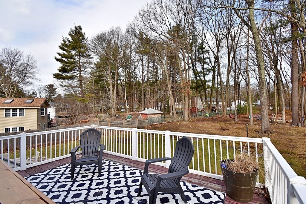 41 Ledgewood Road Framingham, MA 01701 - Photo 39 of 42