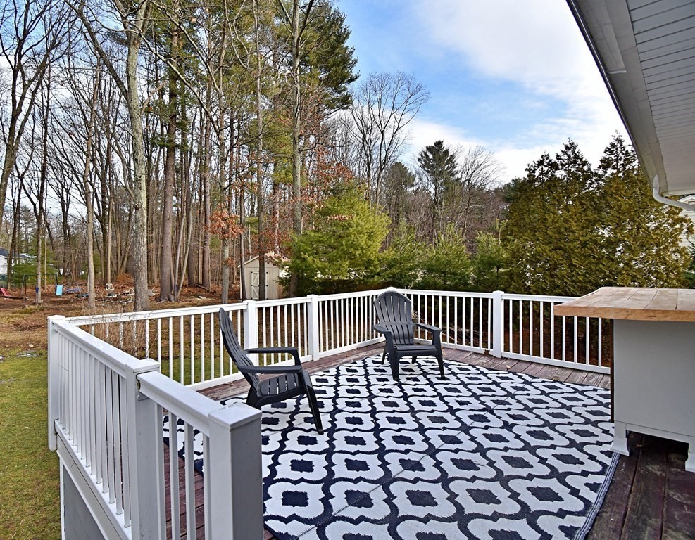 41 Ledgewood Road Framingham, MA 01701 - Photo 40 of 42