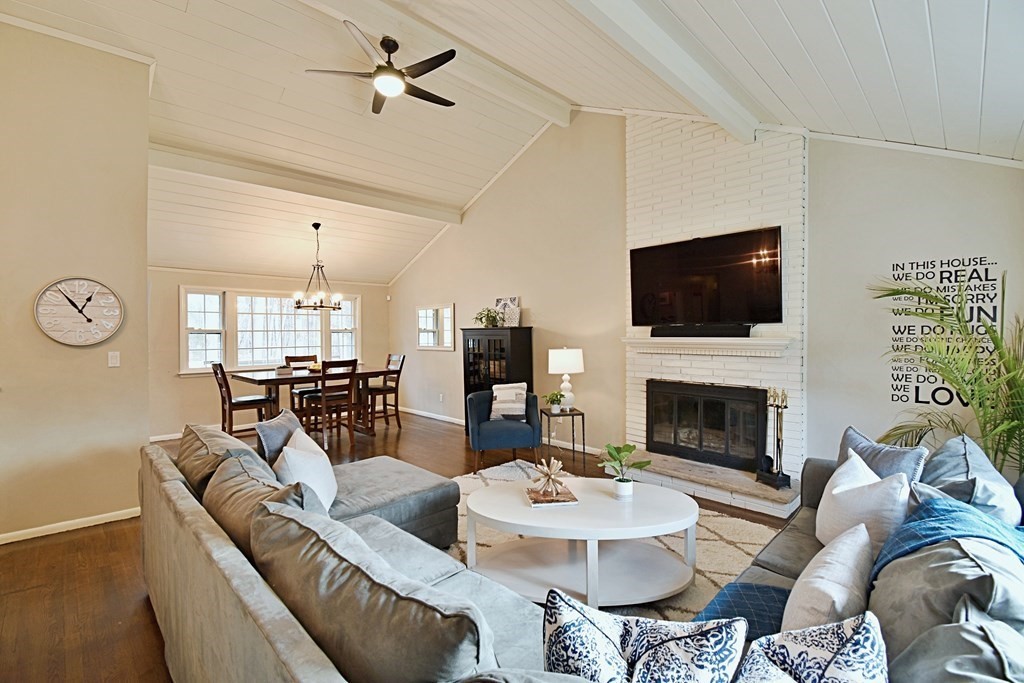 41 Ledgewood Road Framingham, MA 01701 - Photo 7 of 42