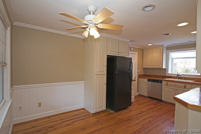 7225 Independence Road Gloucester, VA 23061 - Photo 7 of 19