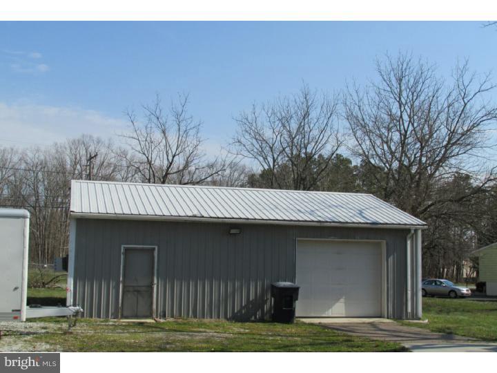 1012 New Brooklyn Road Williamstown, NJ 08094 - Photo 2 of 8 Garage