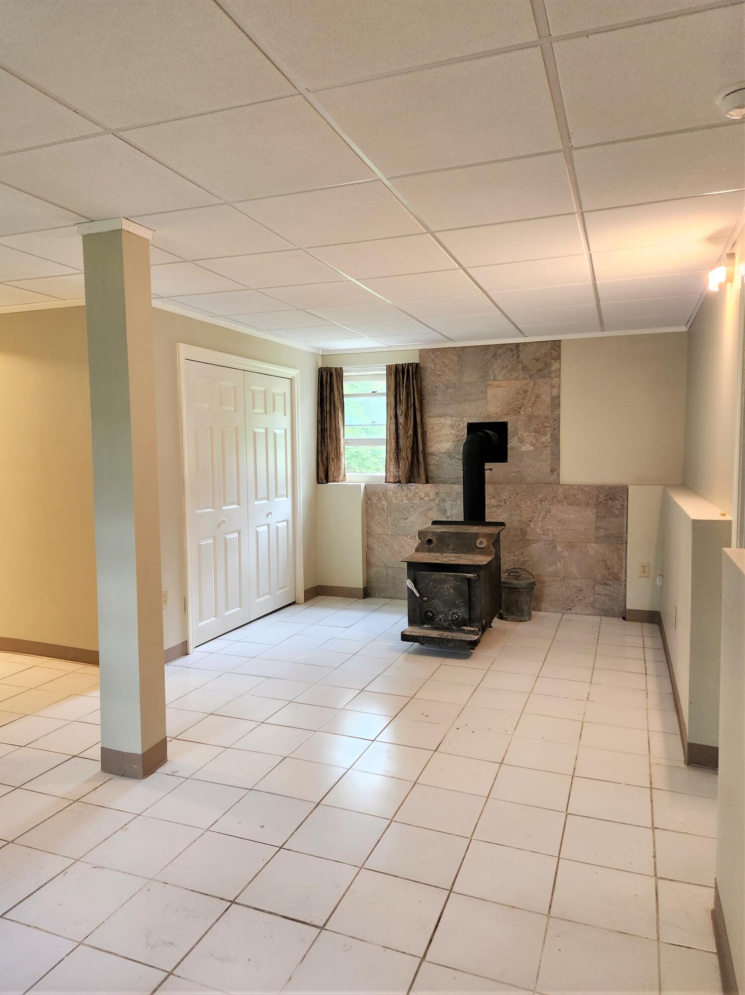 15 Daniel Lane Springvale, ME 04083 - Photo 29 of 31 Daniel Family Room or other