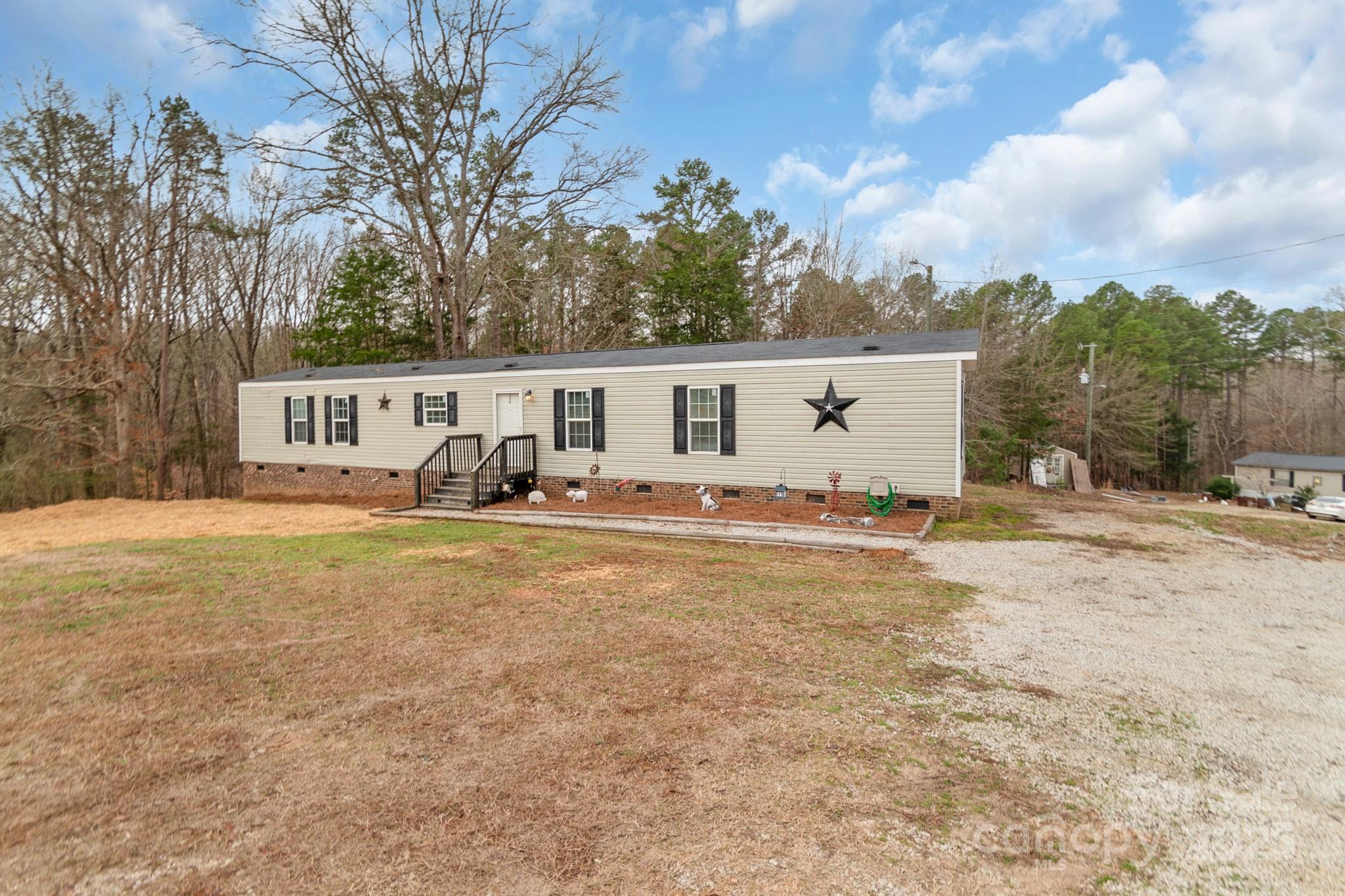 532 Ernest Wright Road Lancaster, SC 29720 - Photo 3 of 34 Gallery Image 3