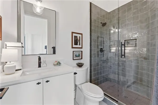 $1,695,000 | 7300 Northwest Pampas Lane, Parkville, MO 64152