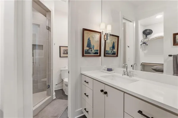 $1,695,000 | 7300 Northwest Pampas Lane, Parkville, MO 64152