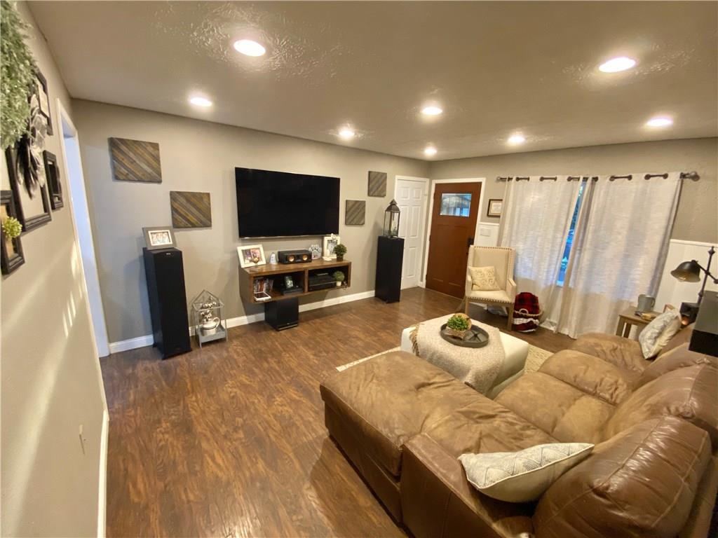 7631 Miracle Road Indianapolis, IN 46237 - Photo 10 of 41 Gallery Image 10