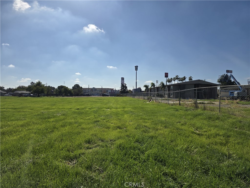 125 North Parsons Merced, CA 95341 - Photo 8 of 14