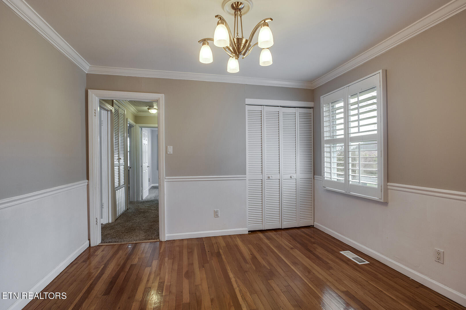 116 Arizona Road Oak Ridge, TN 37830 - Photo 23 of 42 23_ArizonaRoad_116_Dining02