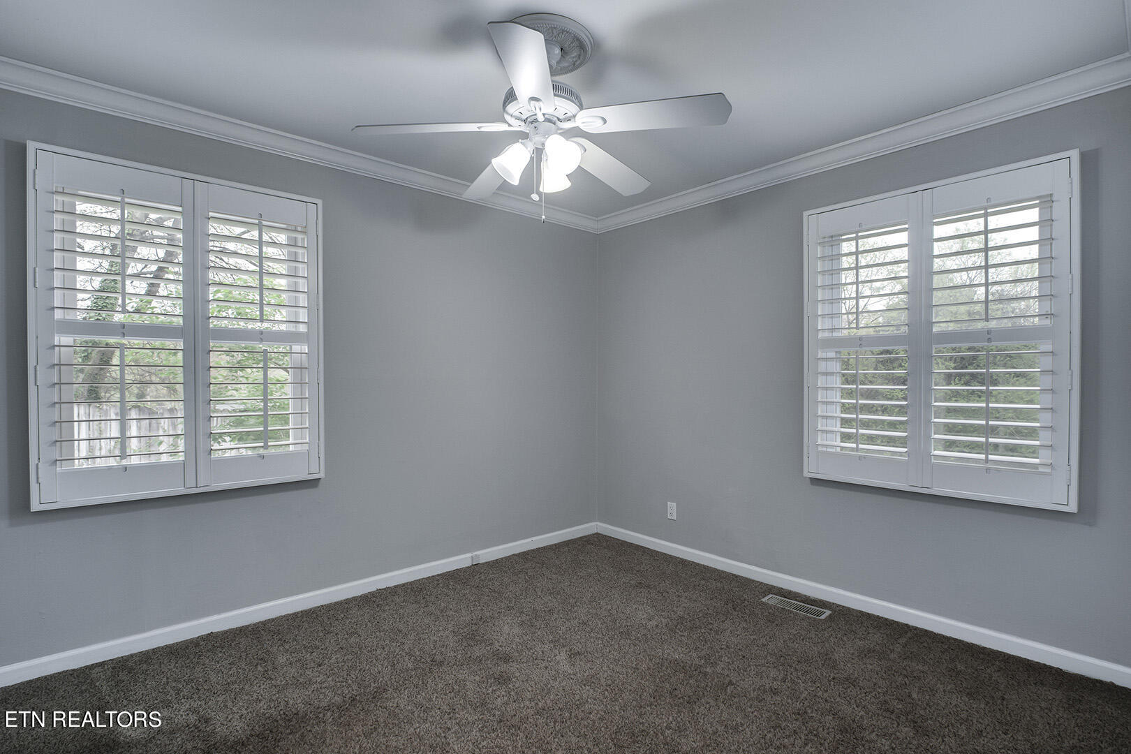 116 Arizona Road Oak Ridge, TN 37830 - Photo 34 of 42 34_ArizonaRoad_116_Bedroom3_01