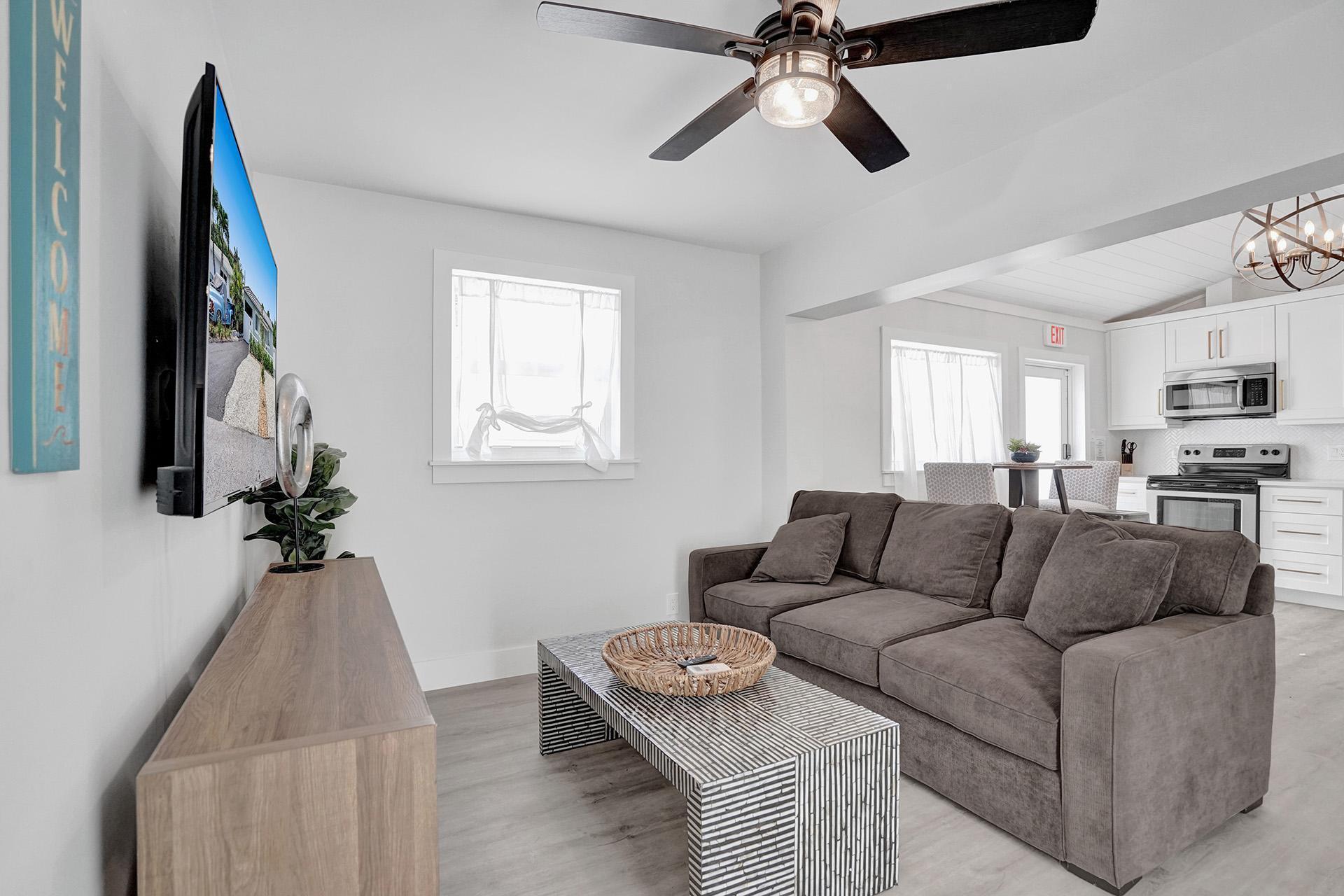 1969 Northeast 5th Street, Unit 12 Deerfield Beach, FL 33441 - Photo 70 of 92 DSC06782