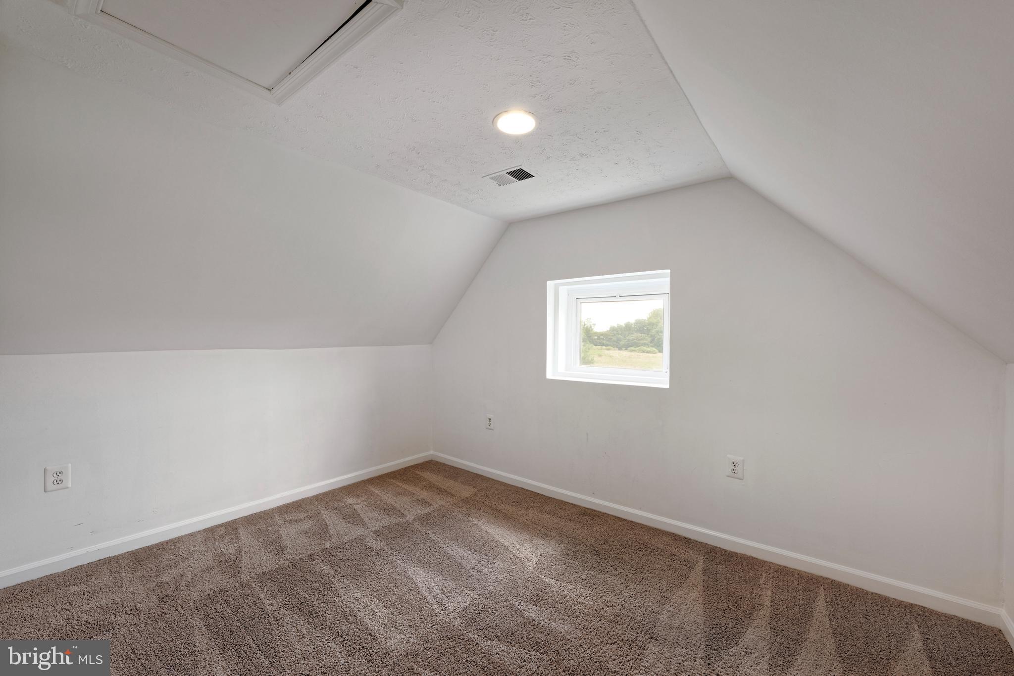 12792 Elk Run Road Midland, VA 22728 - Photo 9 of 18 Upper level bedroom #2