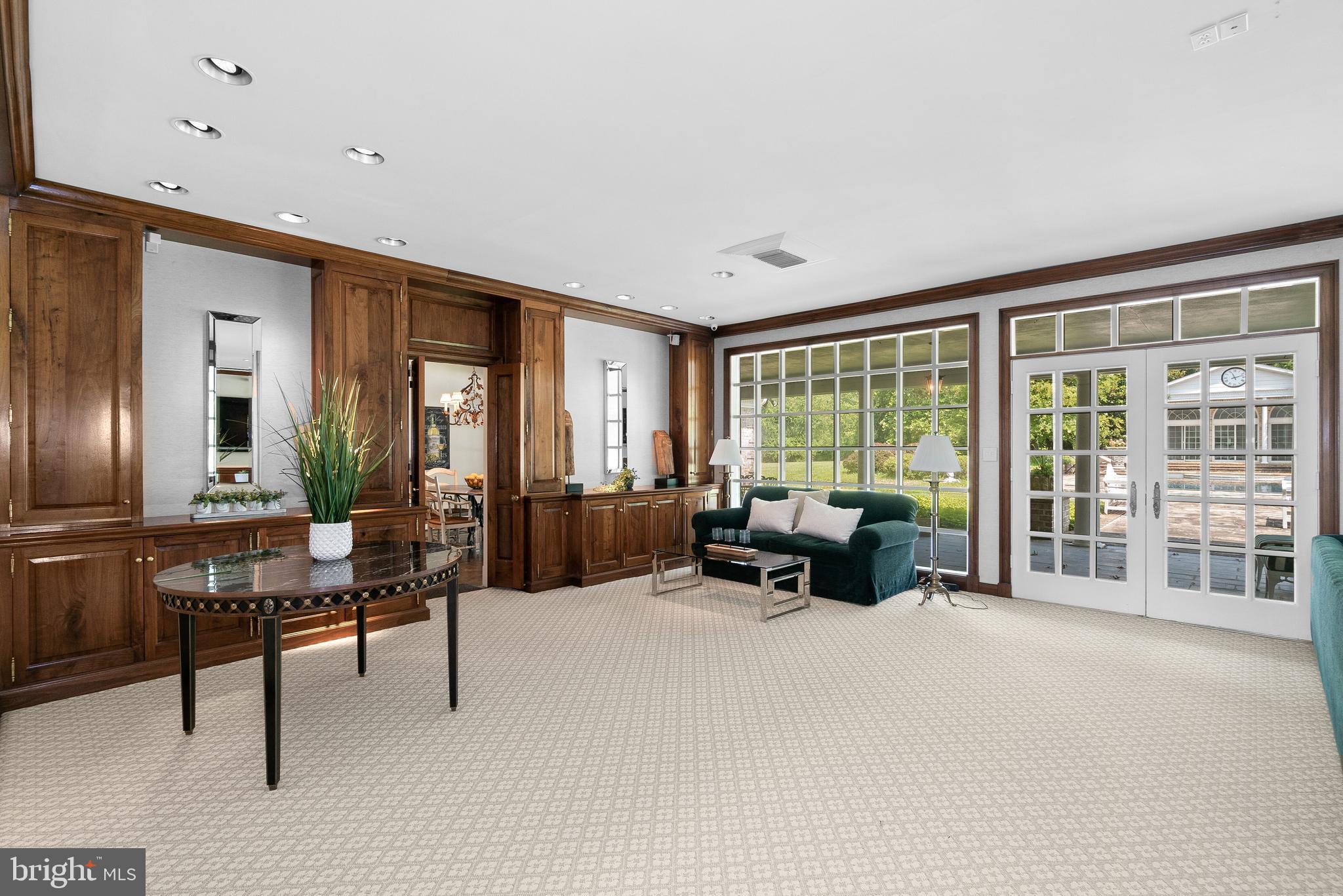 2022 Greenspring Valley Road Stevenson, MD 21153 - Photo 23 of 72 Family Room