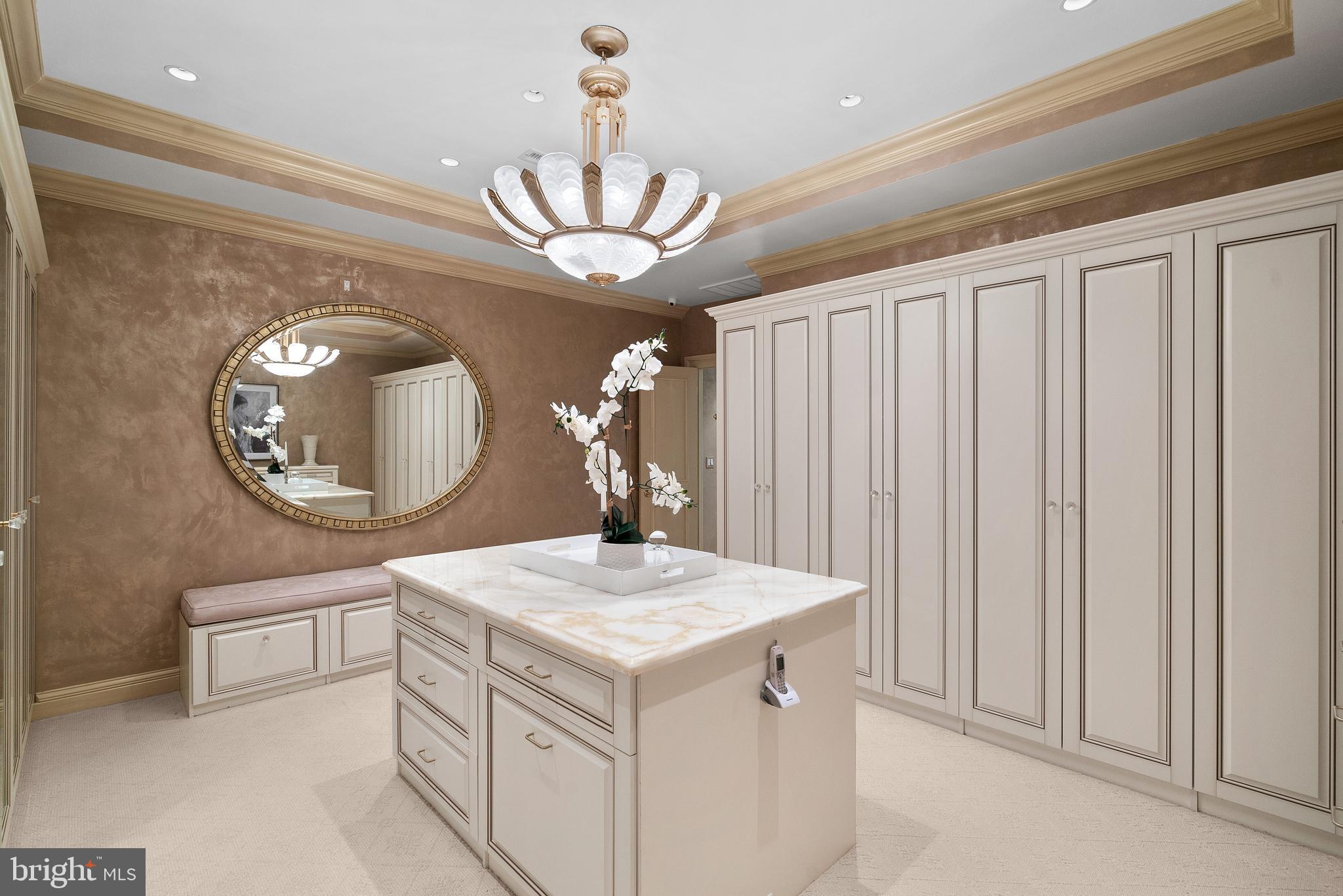 2022 Greenspring Valley Road Stevenson, MD 21153 - Photo 50 of 72 Primary Walk in closet