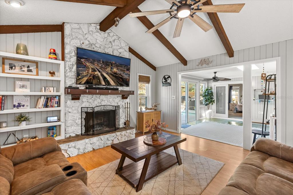 333 Forest Road Mount Dora, FL 32757 - Photo 3 of 25