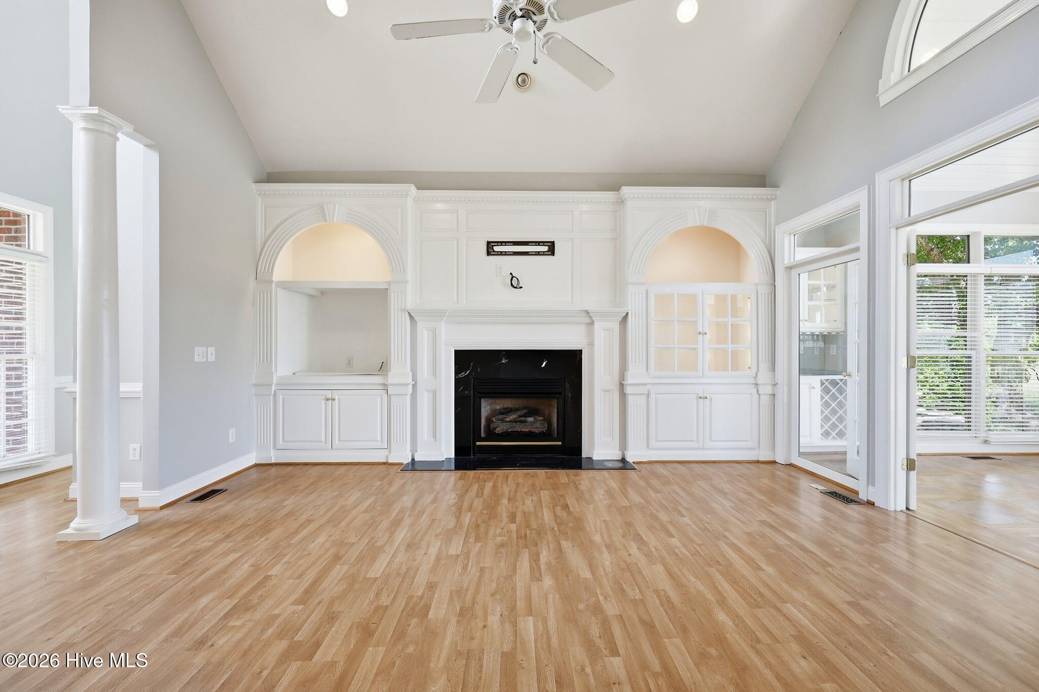 598 Hardy Road Snow Hill, NC 28580 - Photo 36 of 65 Livingroom