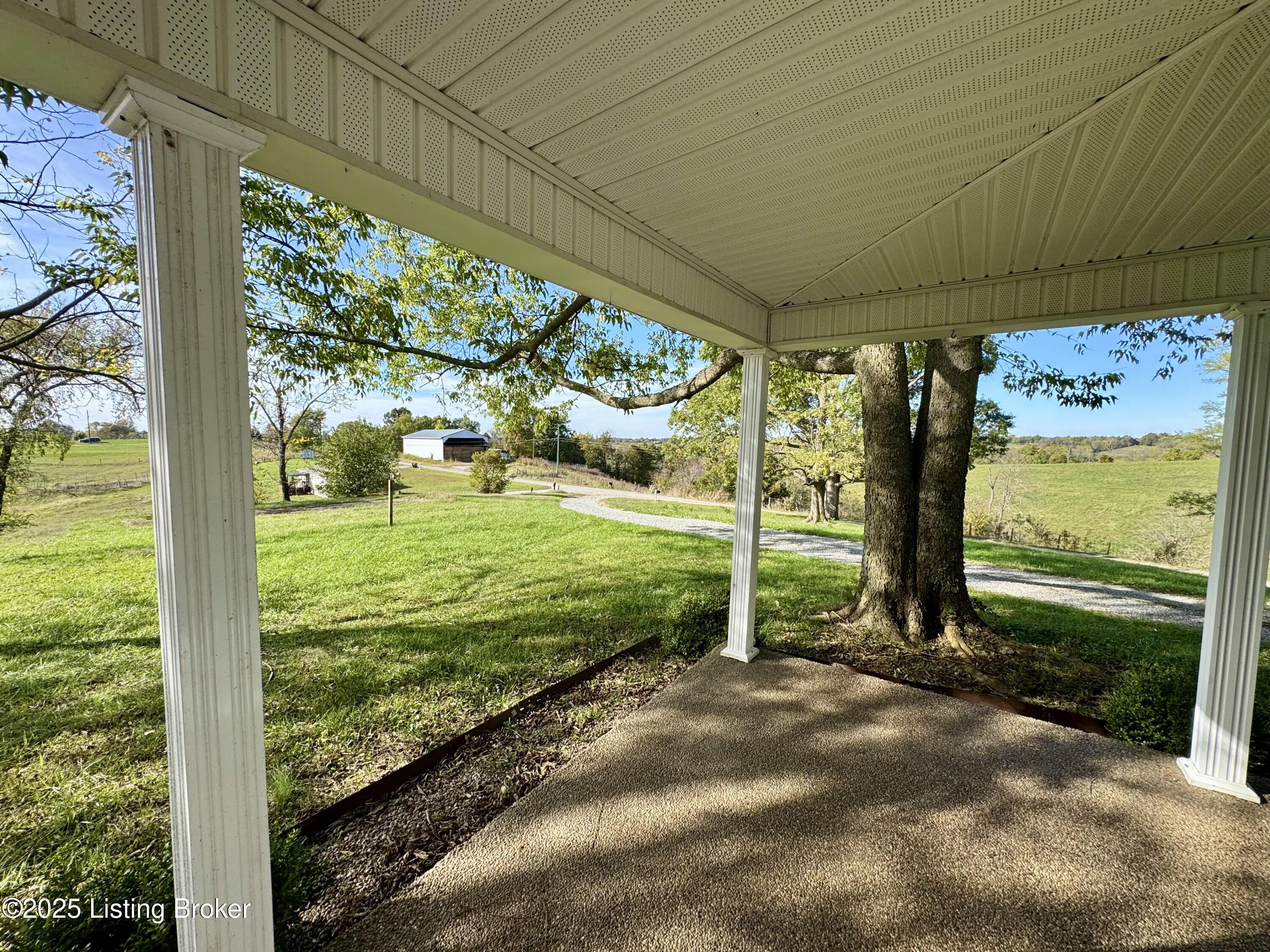 2287 Old Elizabethtown Road Springfield, KY 40069 - Photo 36 of 55 IMG_6593