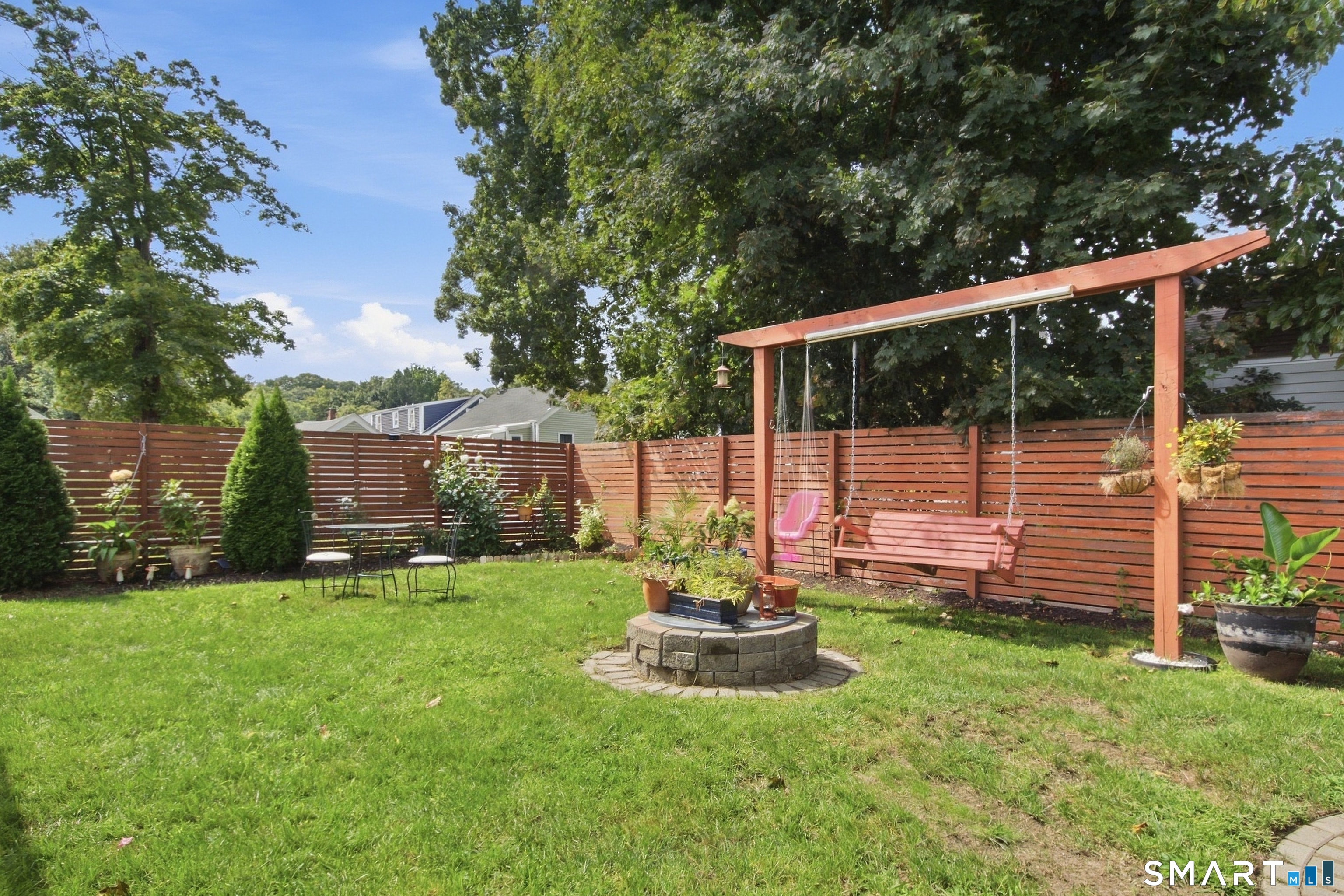 68 Beverly Road New Haven, CT 06515 - Photo 20 of 28 Gallery Image 20