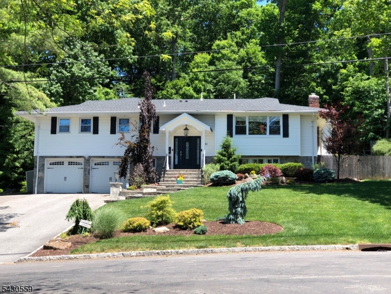 40 Rumson Road Livingston, NJ 07039 - Photo 1 of 32