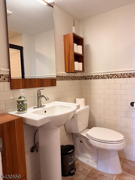 40 Rumson Road Livingston, NJ 07039 - Photo 27 of 32