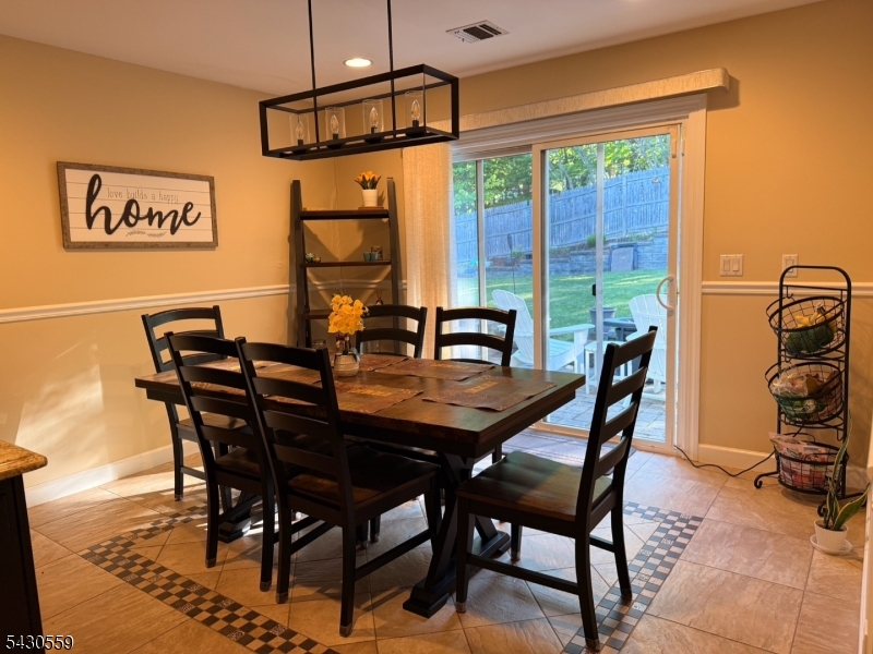 40 Rumson Road Livingston, NJ 07039 - Photo 8 of 32