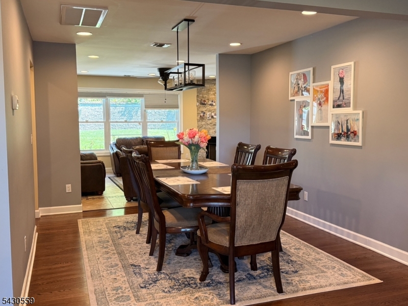 40 Rumson Road Livingston, NJ 07039 - Photo 9 of 32