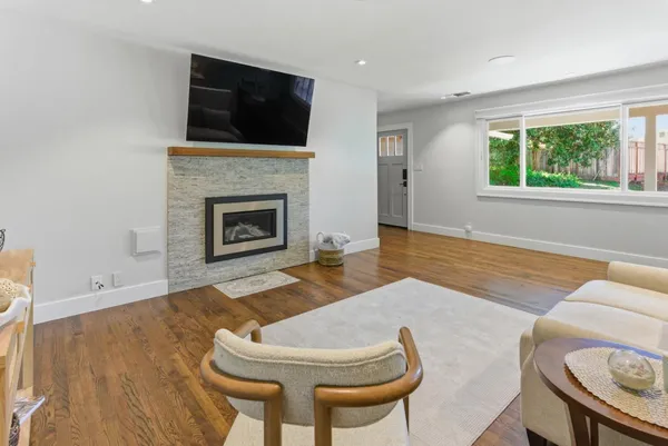$1,395,000 | 145 Buck Court, Soquel, CA 95073