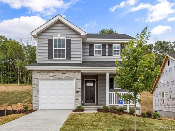 $318,892 | 1073 Black Bear Drive, House Springs, MO 63051