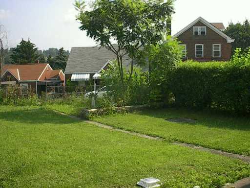 352 Copperfield Avenue Carrick, PA 15210 - Photo 5 of 5 Other.
