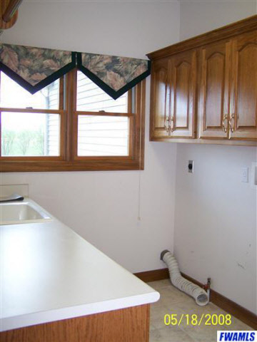 14224 Pulver Road Fort Wayne, IN 46845 - Photo 5 of 20