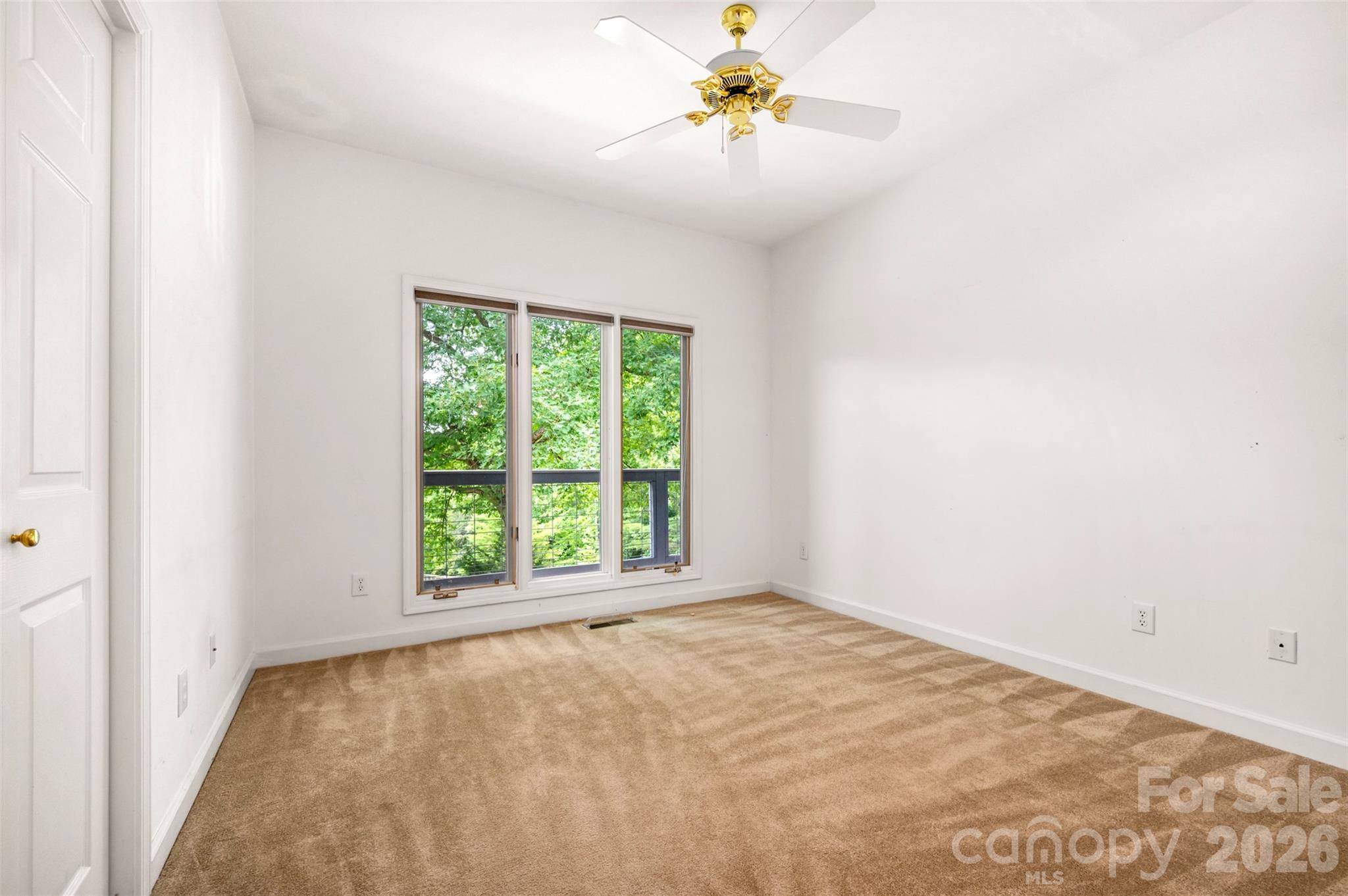 441 Lower Ridgeview Road Columbus, NC 28722 - Photo 20 of 48
