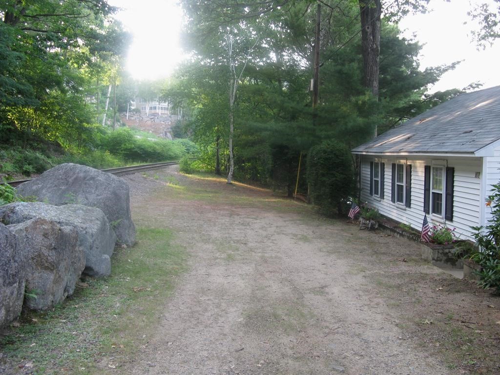 107 Neal Shore Road Meredith, NH 03253 - Photo 24 of 36
