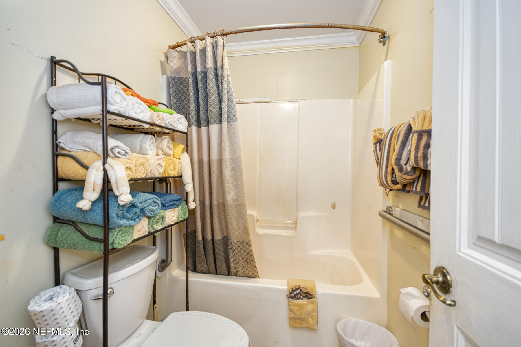 3704 Northeast Rocky Ford Road Madison, FL 32340 - Photo 24 of 34 Full bathroom