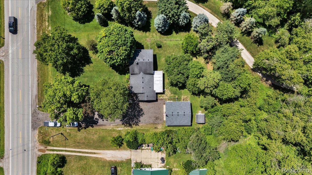 3157 North Irish Road Davison, MI 48423 - Photo 58 of 59 14-DJI_20260615122522_0205_D.jpg