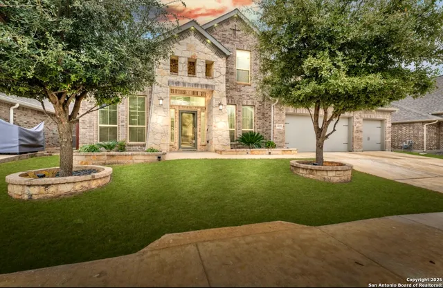 $725,000 | 8823 Hideout Bend, San Antonio, TX 78254