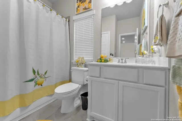 $725,000 | 8823 Hideout Bend, San Antonio, TX 78254