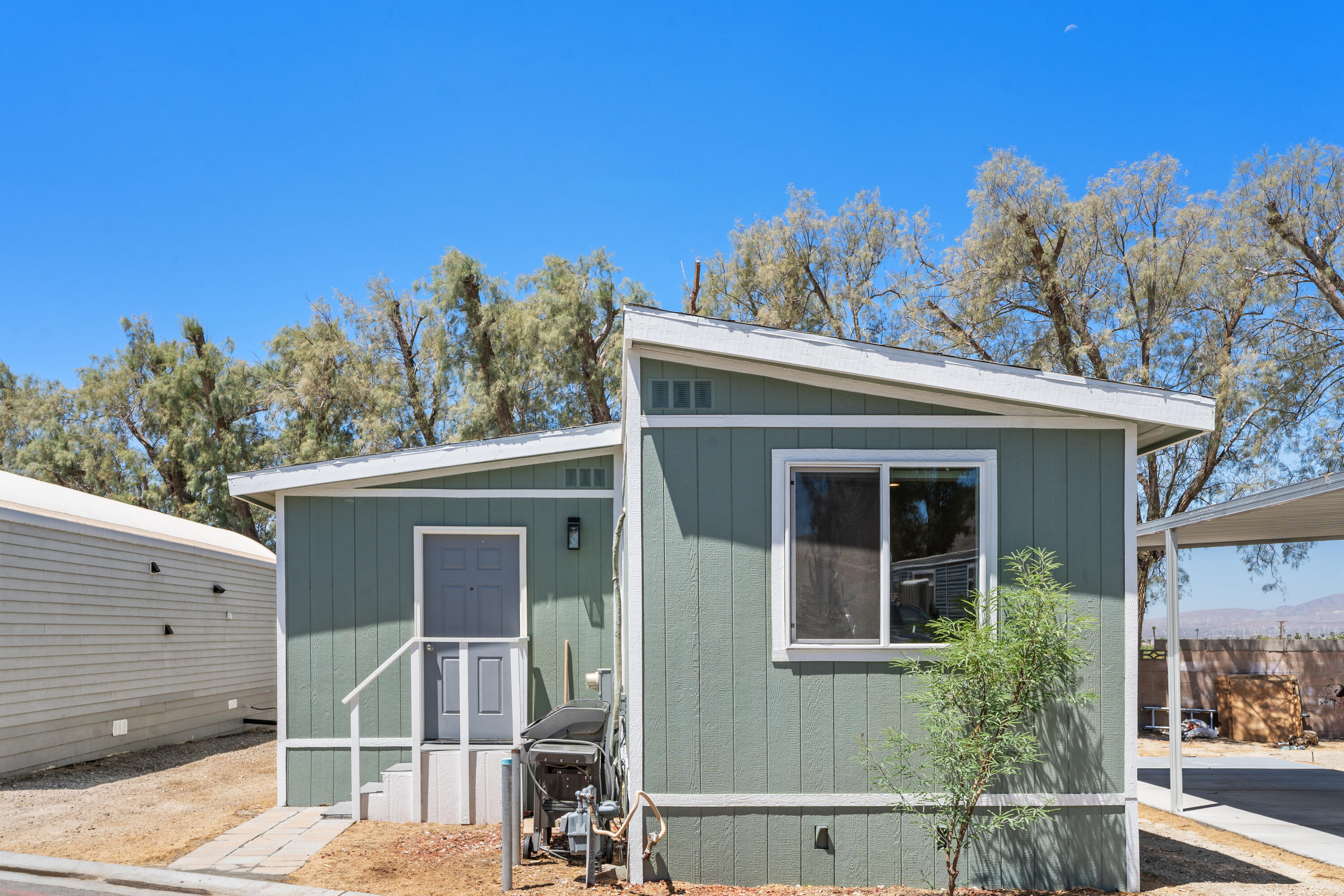 17300 Corkill Road, Unit 179 Desert Hot Springs, CA 92241 - Photo 7 of 36 3_12140382_189913_189913-EI-103