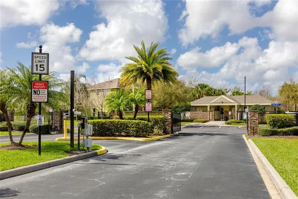 $399,000 | 2753 Hampton Green Lane, Brandon, FL 33511