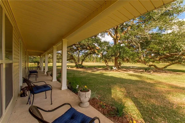 $293,000 | 30997 La-22 Highway, Springfield, LA 70462